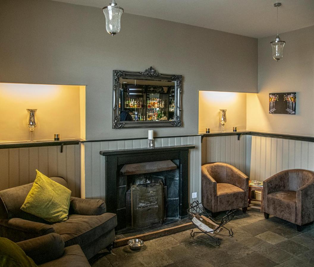 The Kings Head House Bed & Breakfast Стоунхаус Екстериор снимка